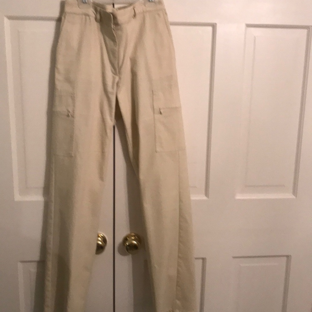 Cargo pants cream colored